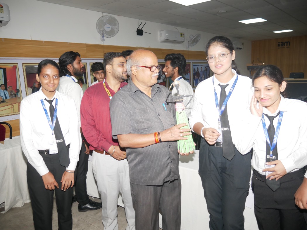 ‘Trash to Treasure’ Exhibition at IIBM Showcases Innovation and Sustainability
